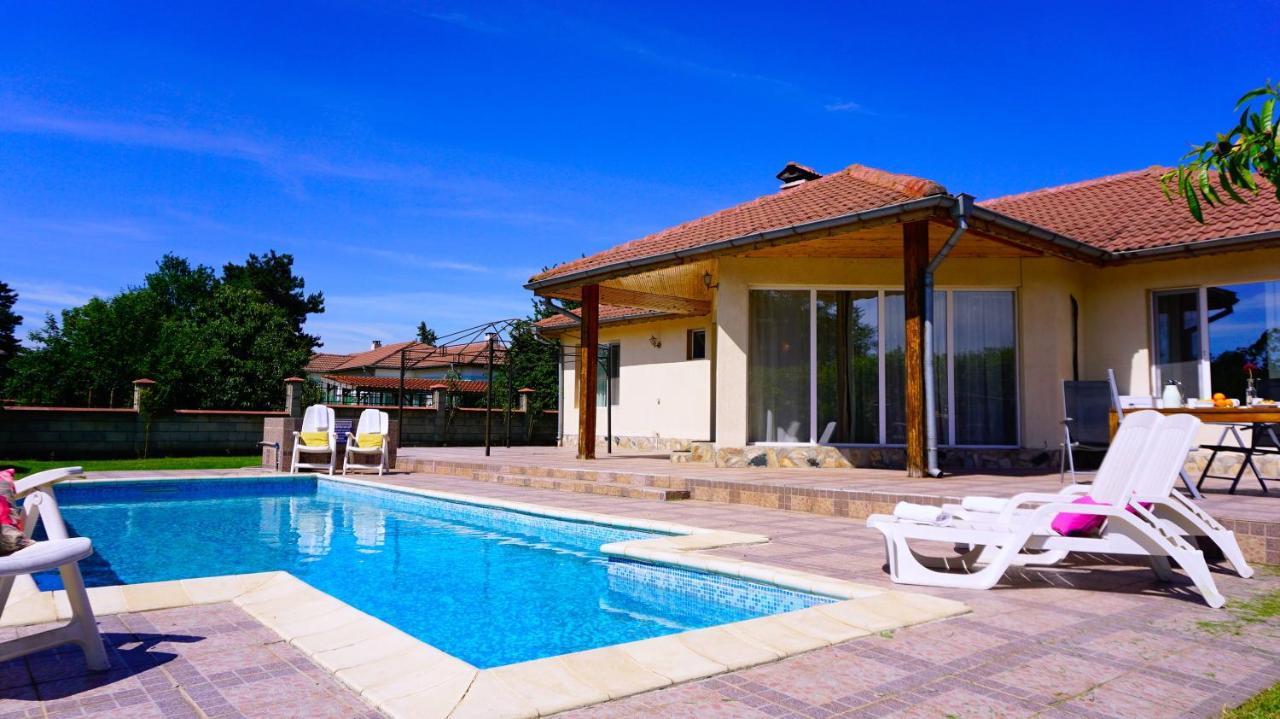 Вила Релакс - Villa Relax Sokolovo Exteriér fotografie