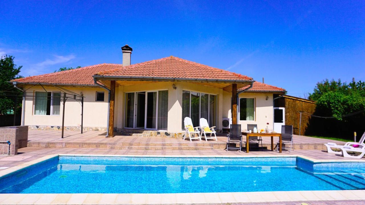 Вила Релакс - Villa Relax Sokolovo Exteriér fotografie